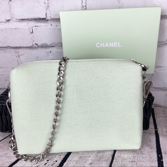 CHANEL seafoam green beauty line cosmetic pouch crossbody or bumbag tote - Picture 4 of 16